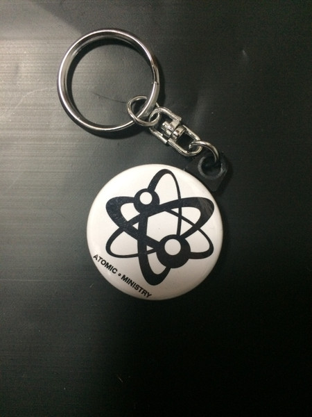 ATOMIC MINISTRY ( Mizuho of ex-Bellring Girl's Heart/There There Theres) Keychain