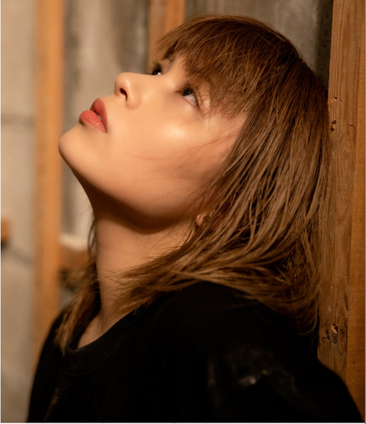 Okinawa Electric Girl Saya Photobook- PIN set