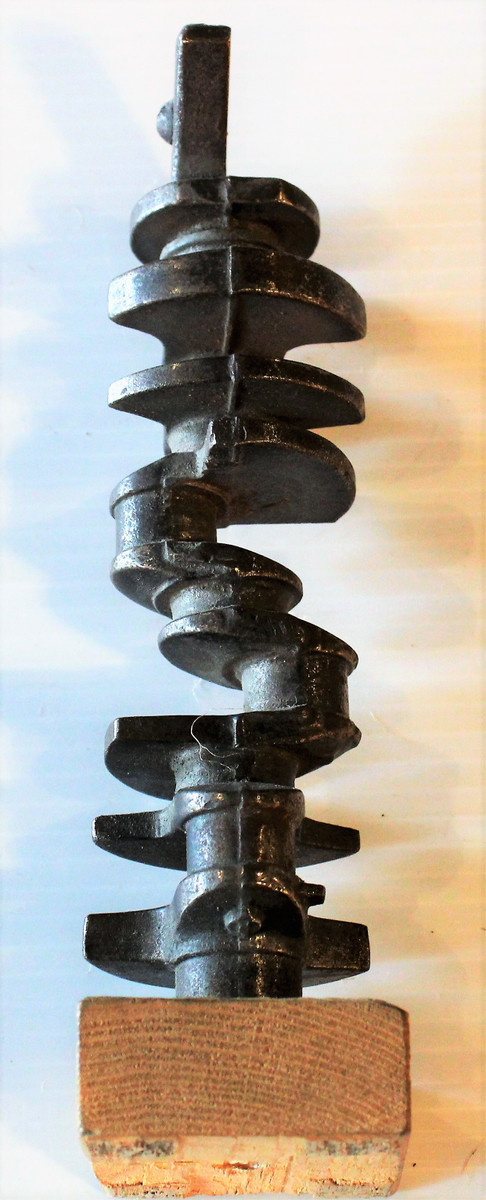 Camshaft Statue