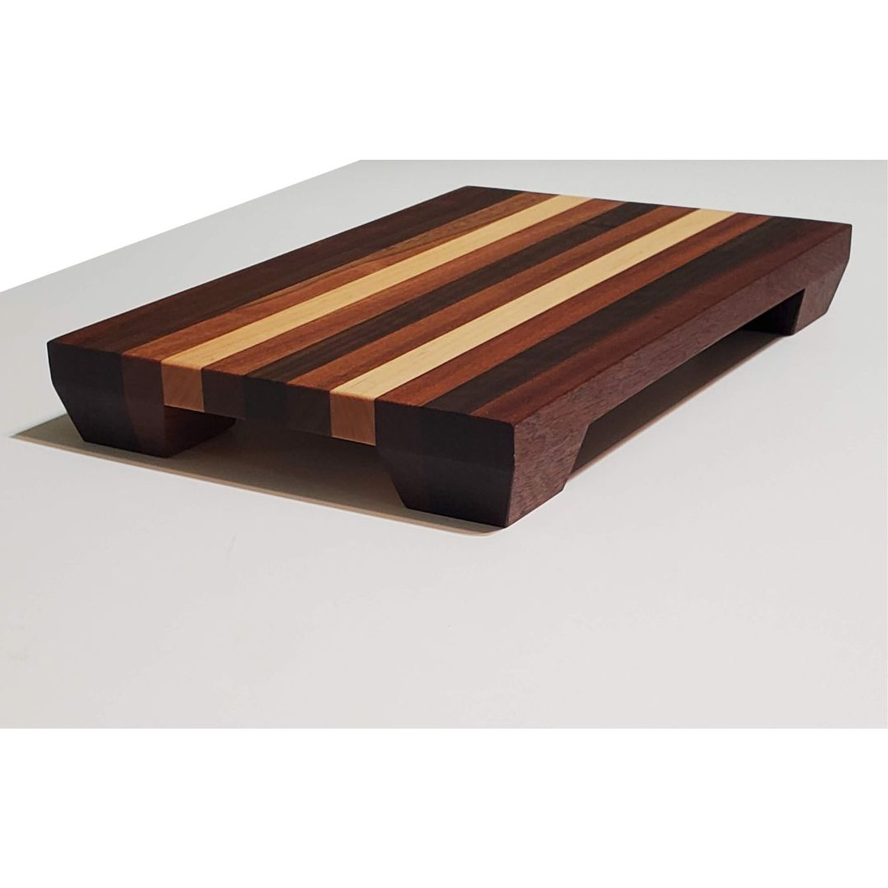 Walnut and Maple Hardwood Cutting Board – G. Loebick Woodworks