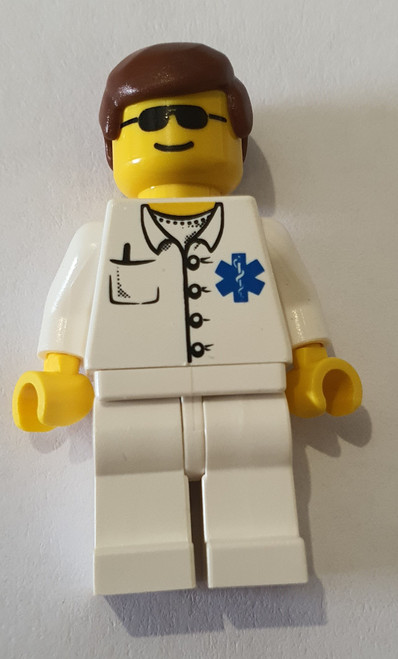ctyCUS1 LEGO® Doctor (male)