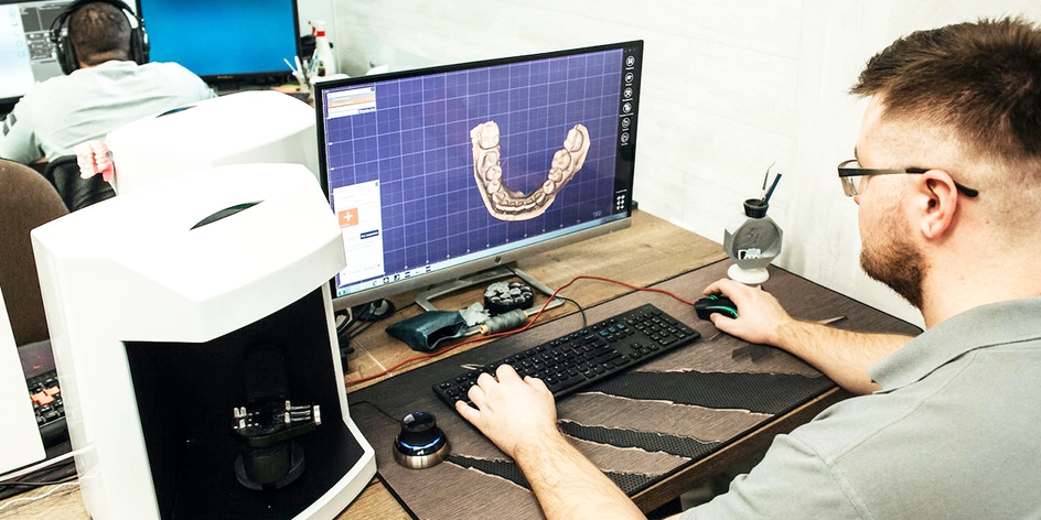 The Evolution of Dental Prosthetics: From Wood to 3D Printing