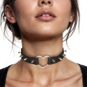 BLACK SPIKED HEART CHOKER