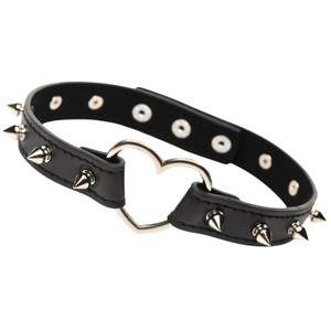 BLACK SPIKED HEART CHOKER