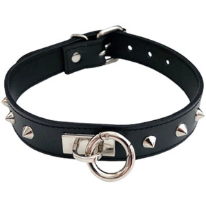 LEATHER O RING STUDDED COLLAR
