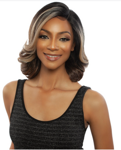 Mane Concept HD Lace Front Wig "Alexia" #SR4/30/350 Mane Concept HD Lace Front Wig "Alexia" #SR4/30/350