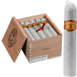 El Rey Del Mundo Oscuro Cigars Robusto 25 Ct. Box, wooden box containing 25 cigars with gray wrappers and a single cigar wrapped in paper, featuring the El Rey Del Mundo band.