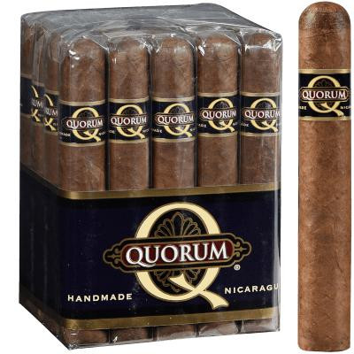 Quorum Double Gordo Cigars 20 Ct. Bundle, display of 20 cigars in a transparent plastic pack with one individual cigar shown for size reference.