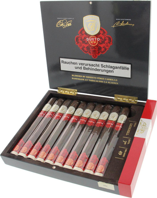 Balmoral Serie Signaturas Dueto Churchill Cigars 10 Count box, featuring ten pre-rolled cigars with gold and red labels inside a black and red presentation box.