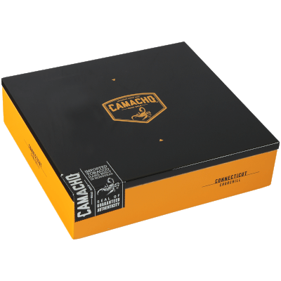 Camacho Connecticut Churchill 20 Ct. Box 7"X48