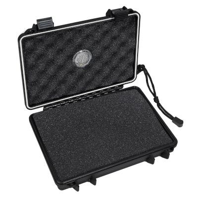 Tommy Bahama Back Nine Golf Series 610 Travel Humidor, open black protective case with foam interior and latching mechanism for carrying and storing cigars.