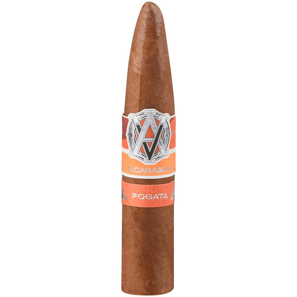 AVO Cigars Syncro Nicaragua Fogata Short Torpedo 20 Ct. Box 4.00X52, cigar with brown wrapper and band featuring the AVO logo and Nicaragua on it.