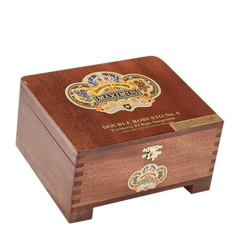 Diamond Crown Maximus Double Robusto #6 Cigars 20Ct. Box, a wooden cigar box with a colorful label on the lid featuring the Diamond Crown logo and branding.