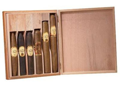 Oliva Cigars Oliva Classic Cigar Sampler 5 Ct., wooden box containing five different cigars with golden labels.