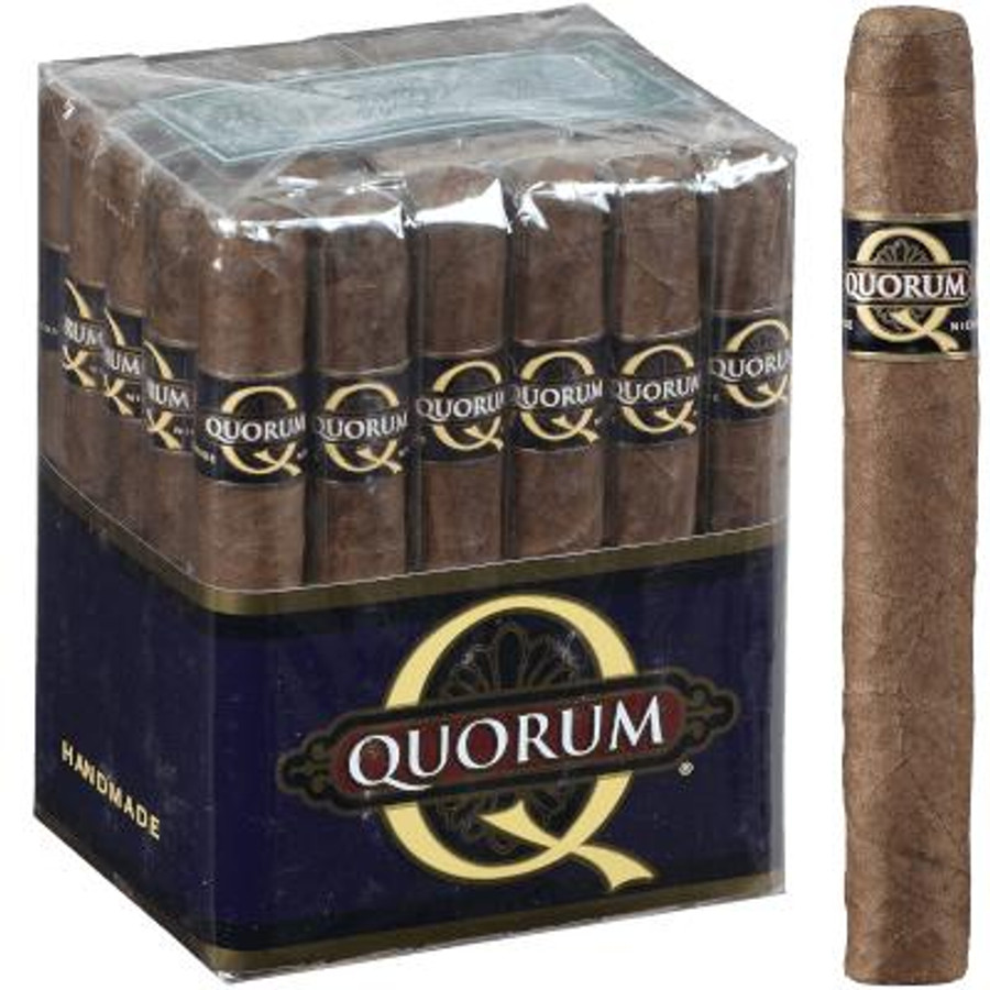 Quorum Tres Petit Corona Cigars 30 Count Bundle, a package of cigarillos with one cigar outside the box, featuring brown cigars with Quorum branded bands.