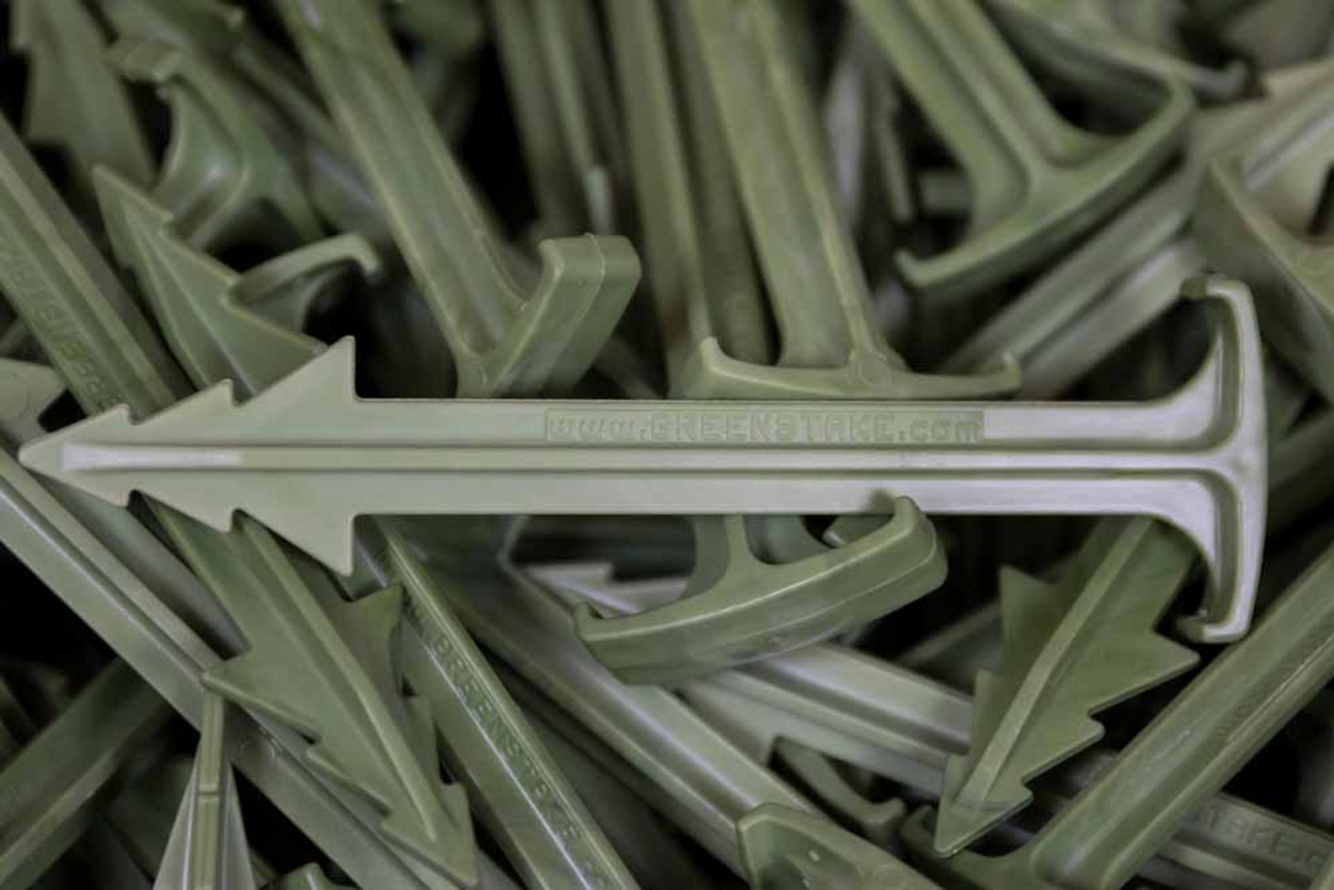 GreenStake Biodegradable Sod Staple Alternative