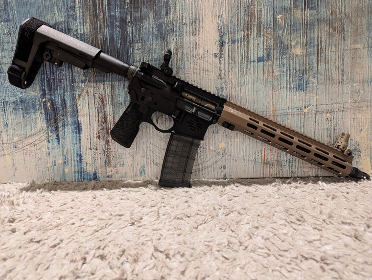 Spikes Tactical, BE-AR "Iron Knee"- 12.5" Mid Gas 5.56 NATO Pistol
