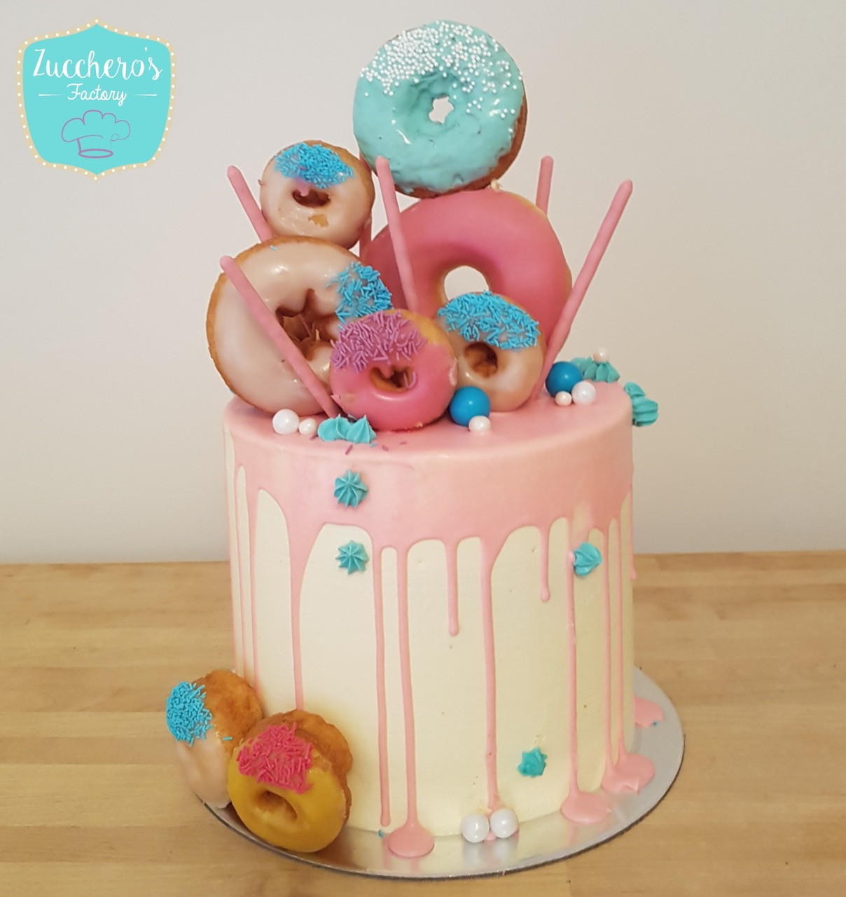 Delightful Donuts Cake - Wilton