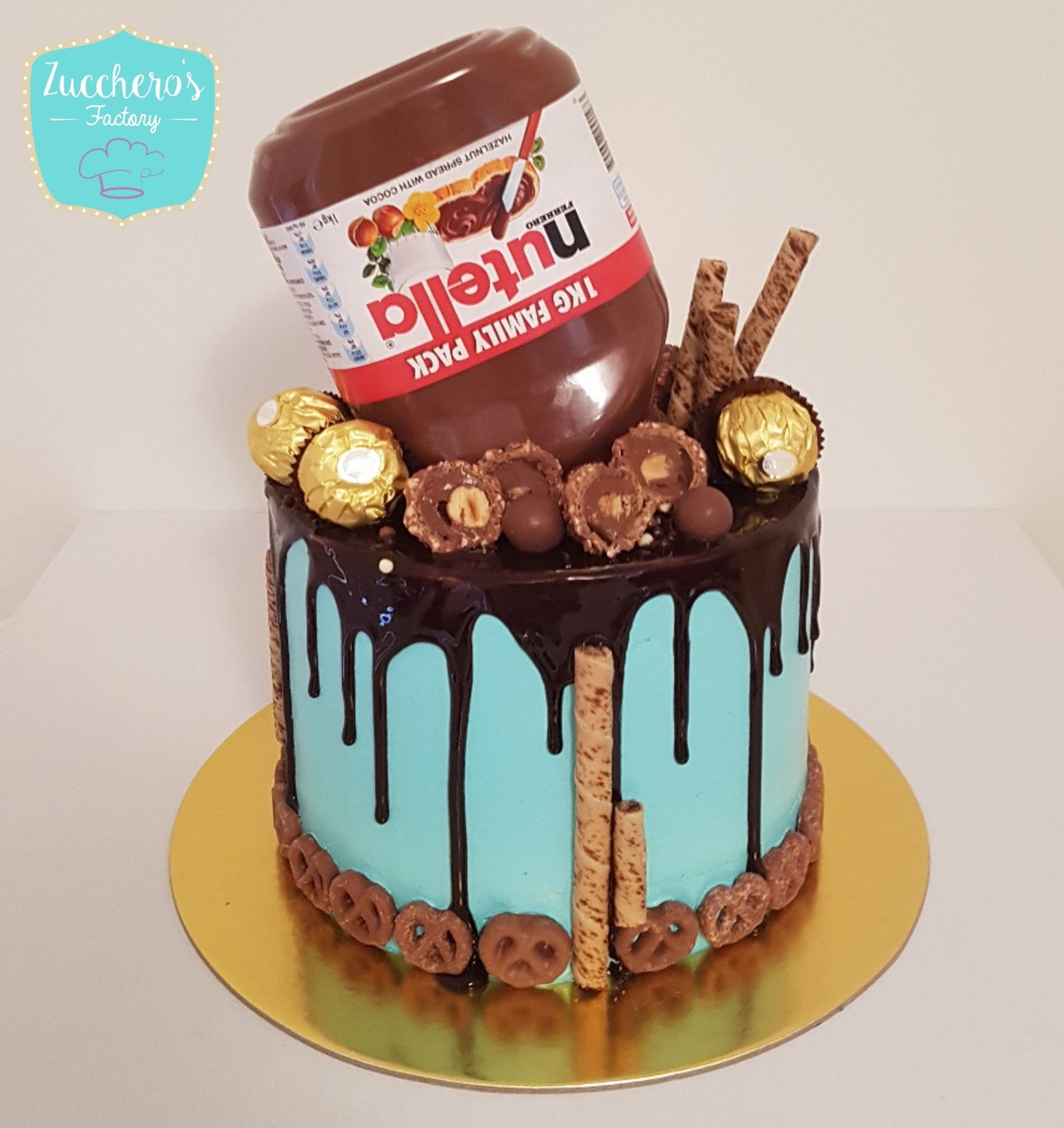 Loaded Nutella Sponge Cake- Rosie's Dessert Spot - YouTube