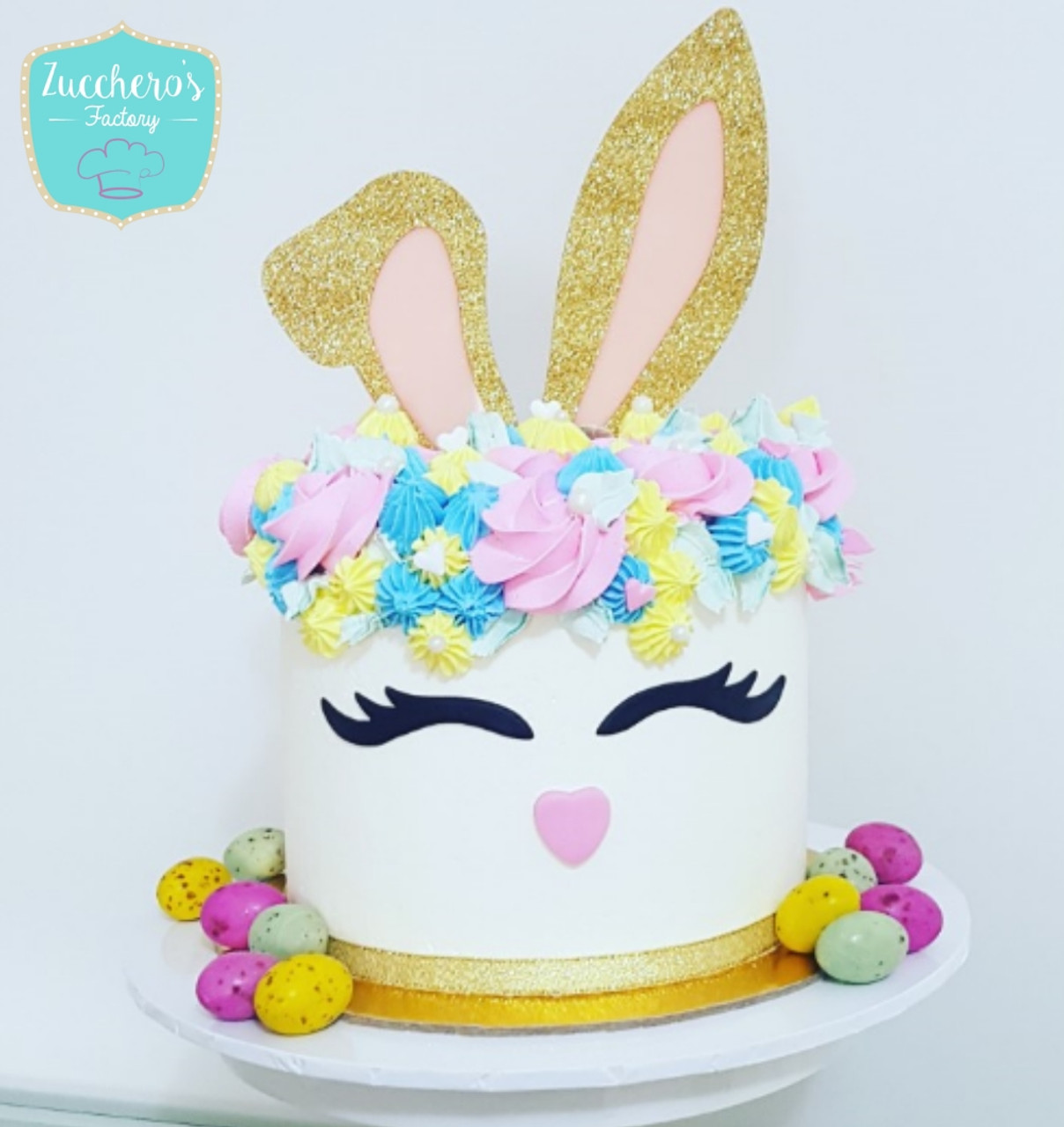 18 Delicious Easter Cakes That Are Sure to Impress | domino