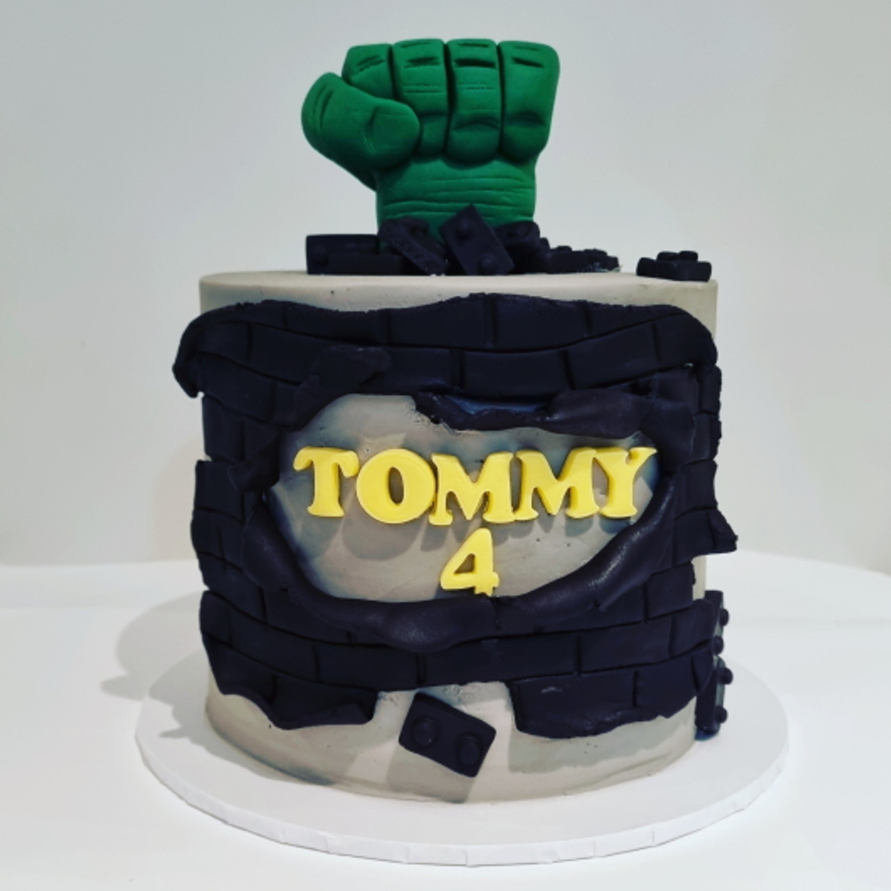 Hulk Superhero - Edible Icing Cake Wrap – printsoncakes