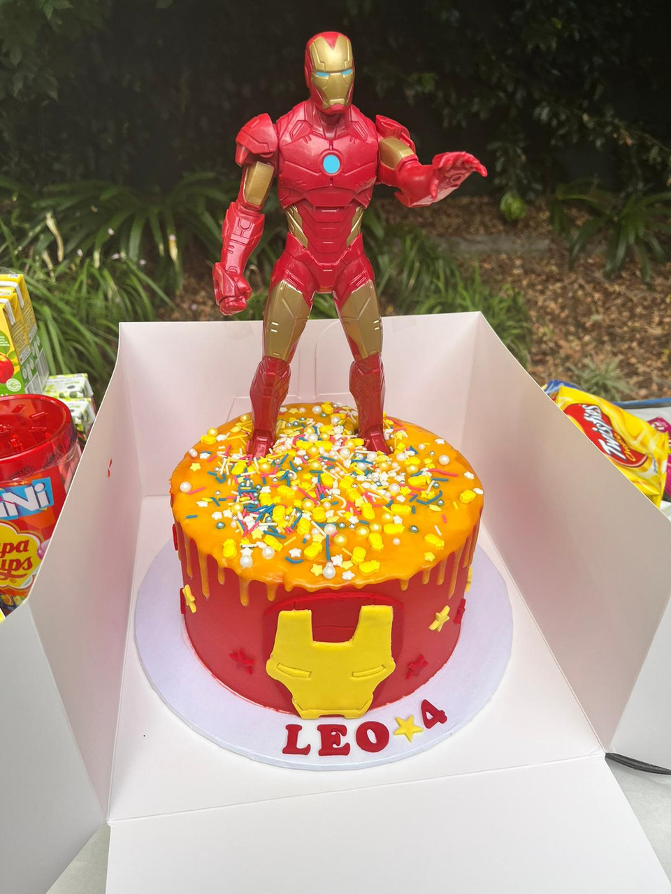 CHUCAKES : Ironman Cake 3