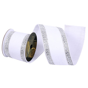 Vickerman QK251600 - White / Silver Velvet Wired Decorative Ribbon - 4" x 5 Yards