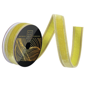 Vickerman QK258673 - Lime Velvet Wired Decorative Ribbon - 1" x 10 Yards