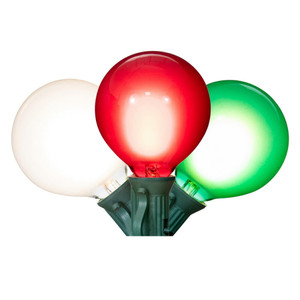 Vickerman X24G5024 - Red White Green LED G50 Christmas Light String - 15 Lights 