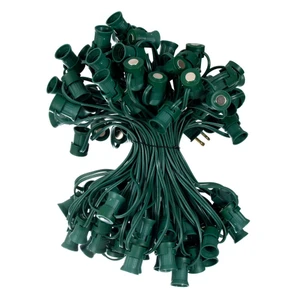 Vickerman V24SPT1-100G - 100 ft Green C9 Socket Stringer with 100 Magnetic Sockets - SPT1
