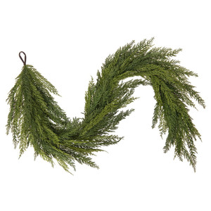 Vickerman RY250180 - 6 ft Green Deluxe Cedar Christmas Garland - Unlit