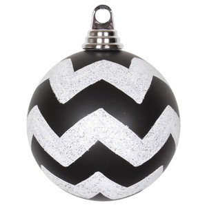 Vickerman M143477 - 4.75 inch Black & White Matte Ball Christmas Ornament - 3 Pack