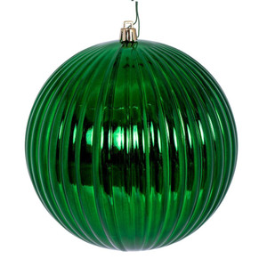 Vickerman N222404DSV 6" Green Shiny Lined Ball Ornament 4/Bg
