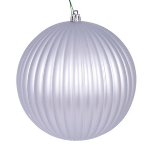 Vickerman N222407DMV 6" Silver Matte Lined Ball Ornament 4/Bg