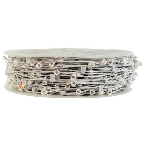 Vickerman VC7SPT2-12W1000 - 1000 ft White C7 Socket Stringer with 1000 Sockets - SPT2