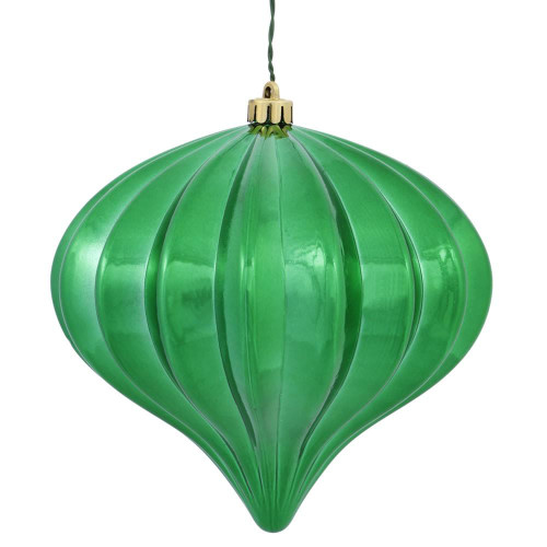 Vickerman N151224DSV 5.7" Emerald Shiny Onion UV Drilled 3/Bg