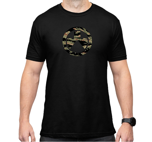 Magpul Industries Corp Tiger Stripe Icon, Magpul Mag1292-001-m   Tiger Stripe Icon Tshirt  M