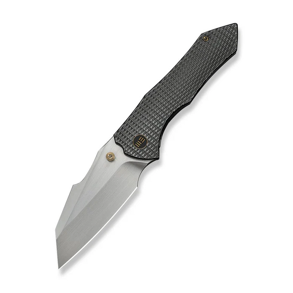 High-fin Xl Thumb Stud Knife Diamond Patterned Polished Gray Titanium Handle (3.48" Hand Rubbed Satin Cpm 20cv Blade) We24010-6