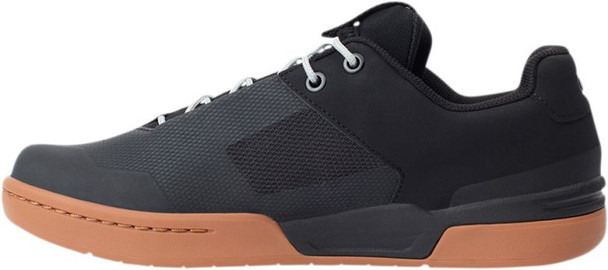 Black/Silver Side Detail