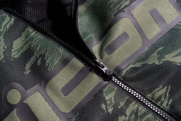 Green Zipper Detail
