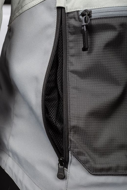 Monument Grey Detail