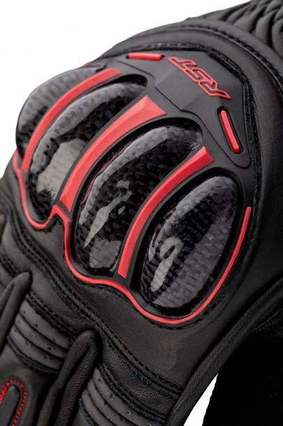 Red Knuckle Detail