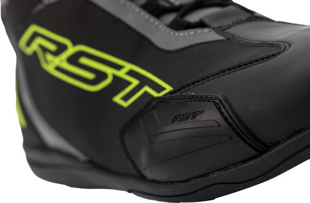 Flo Yellow Toe Detail