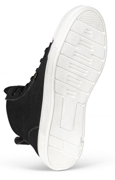Black/White Sole Detail