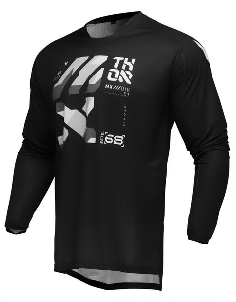Front Detail