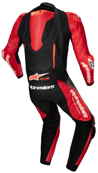 Black/Mid Red Rear Detail