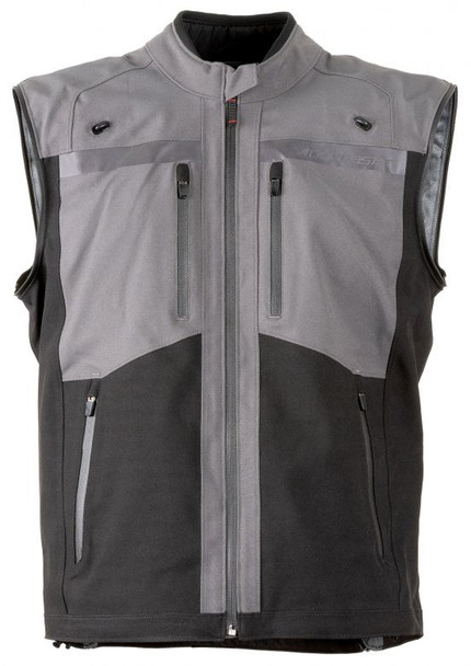 Zip Off Sleeve Detail