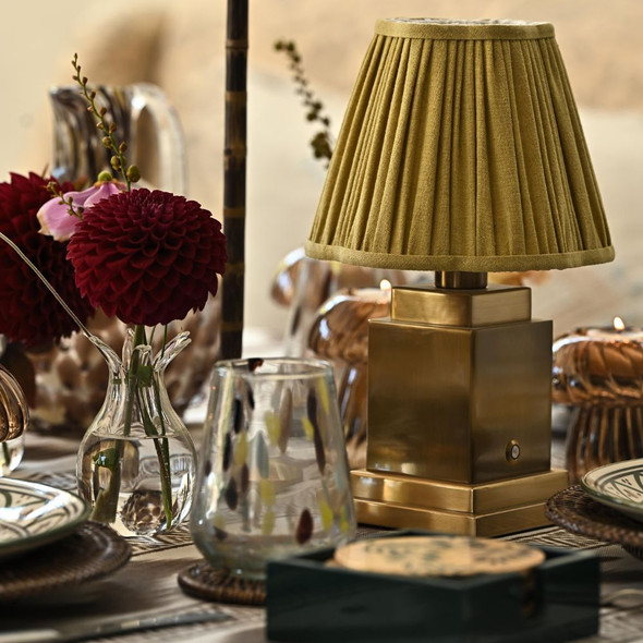 Luxury Cordless Fabric Table Lamp – Green