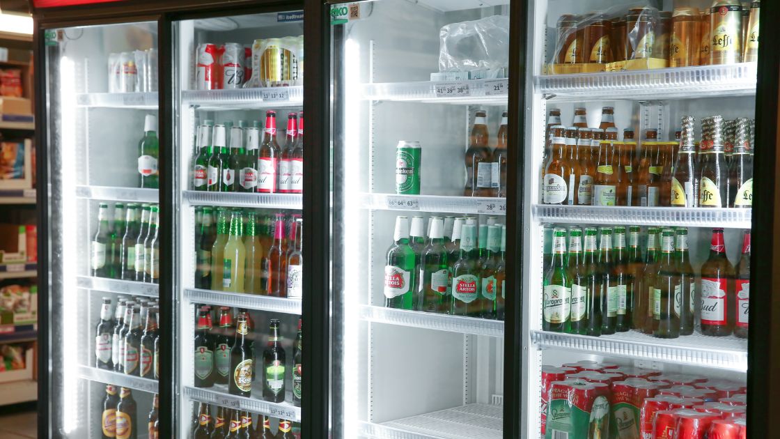 Your Complete Guide to Commercial Refrigeration and Freezer Hire For