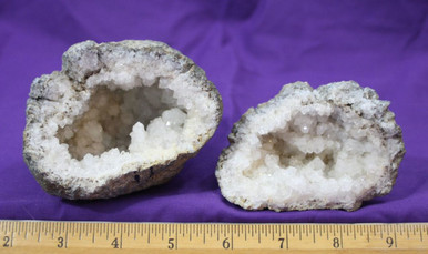 Snowball (Quartzite) Quartz geode